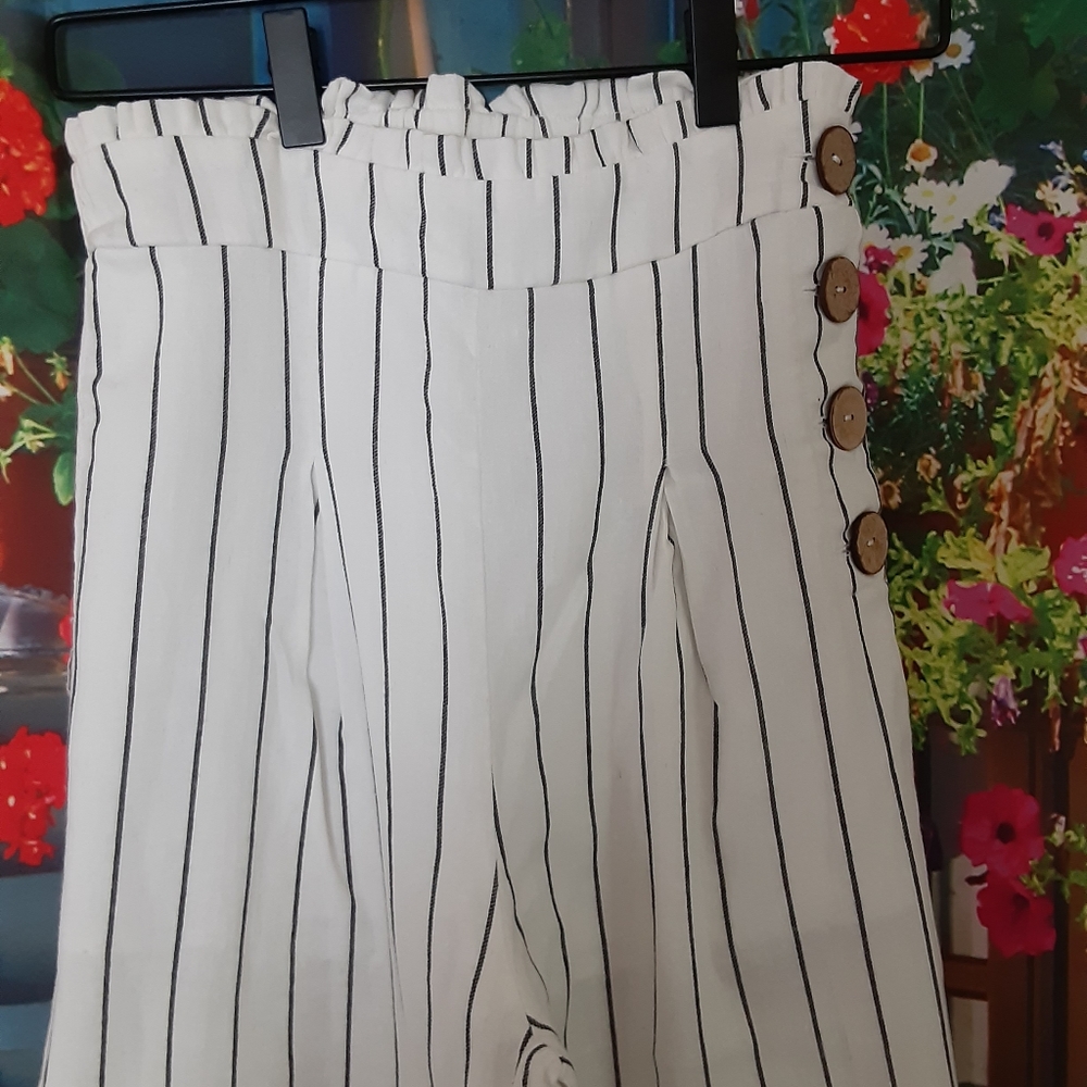 Pants - Picture 4 of 5